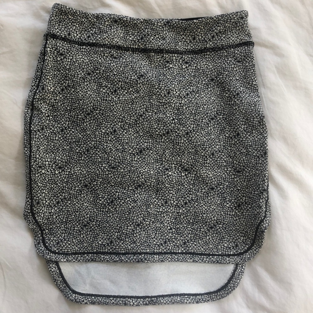 Lululemon skirt